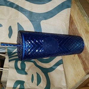 NWT Starbucks 2022 Holiday Blue Jewel Christmas Venti Cold Cup Tumbler 24 oz.